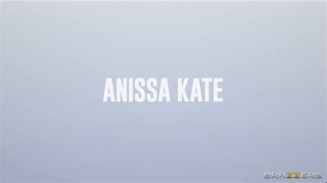 consoling her hot cousin anissa|3 Ways to Console Someone .